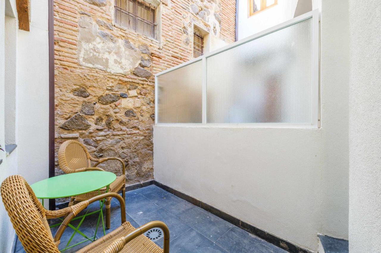 Apartamento Con Patio Junto A La Catedral By Toledo Ap Kültér fotó