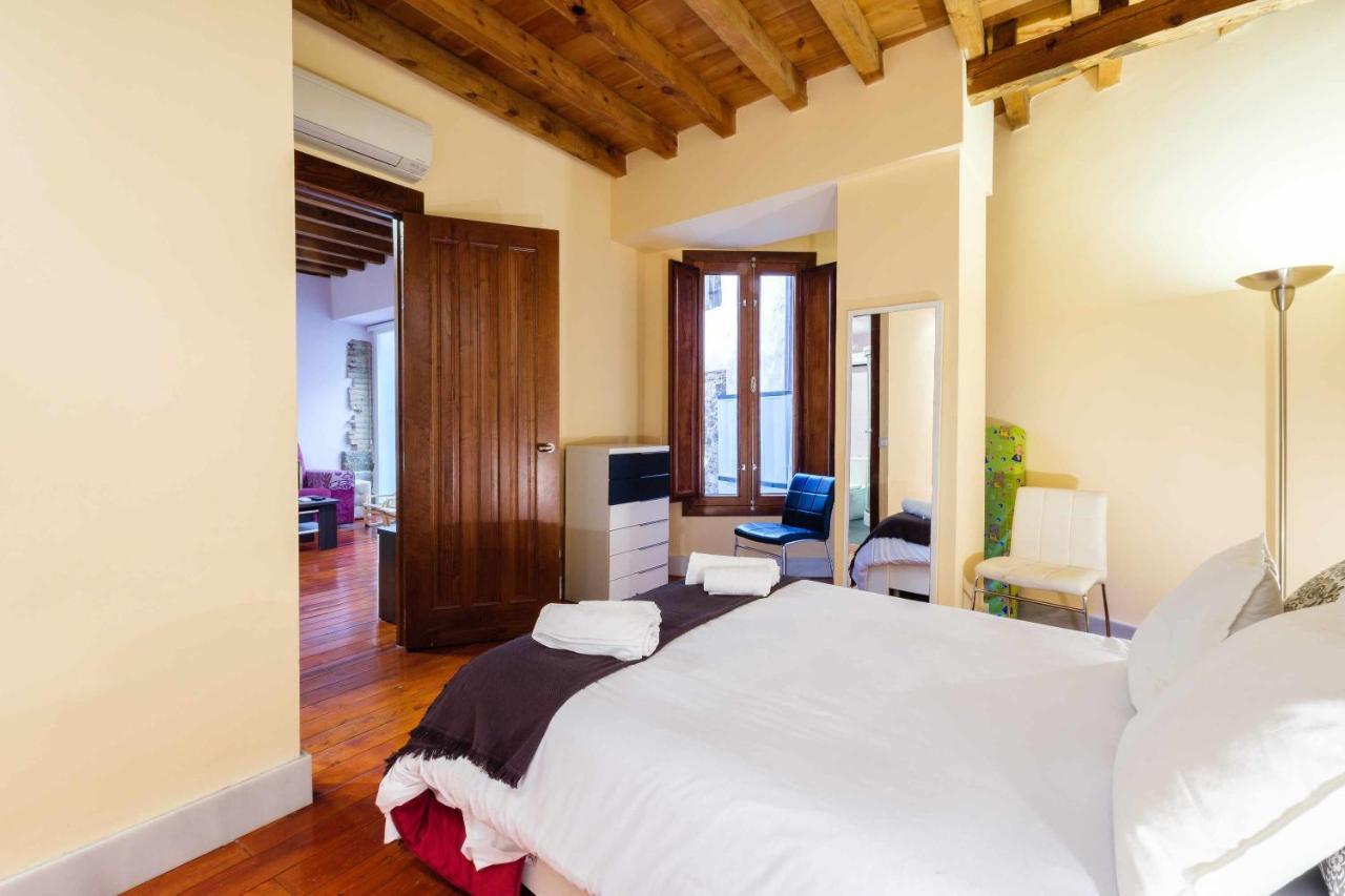 Apartamento Con Patio Junto A La Catedral By Toledo Ap Kültér fotó