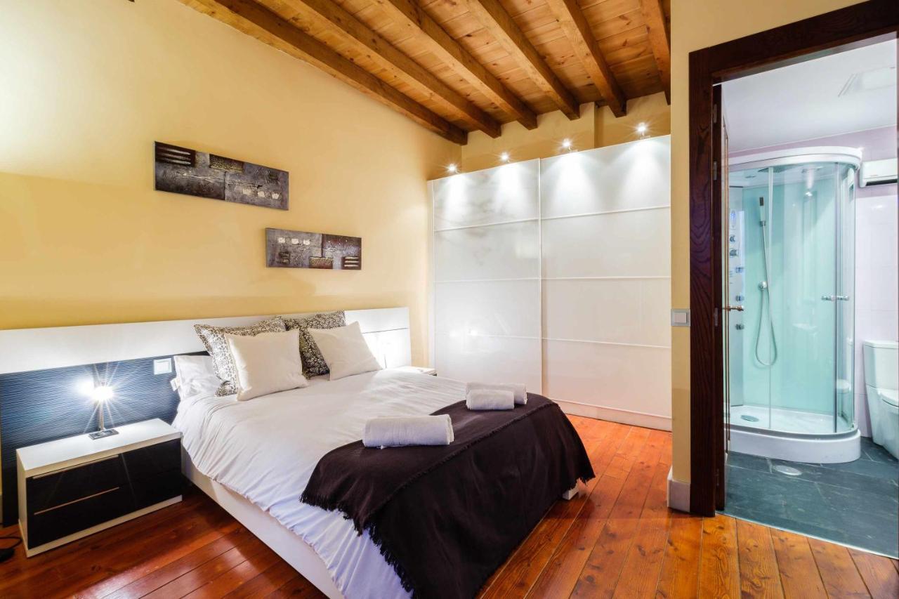 Apartamento Con Patio Junto A La Catedral By Toledo Ap Kültér fotó