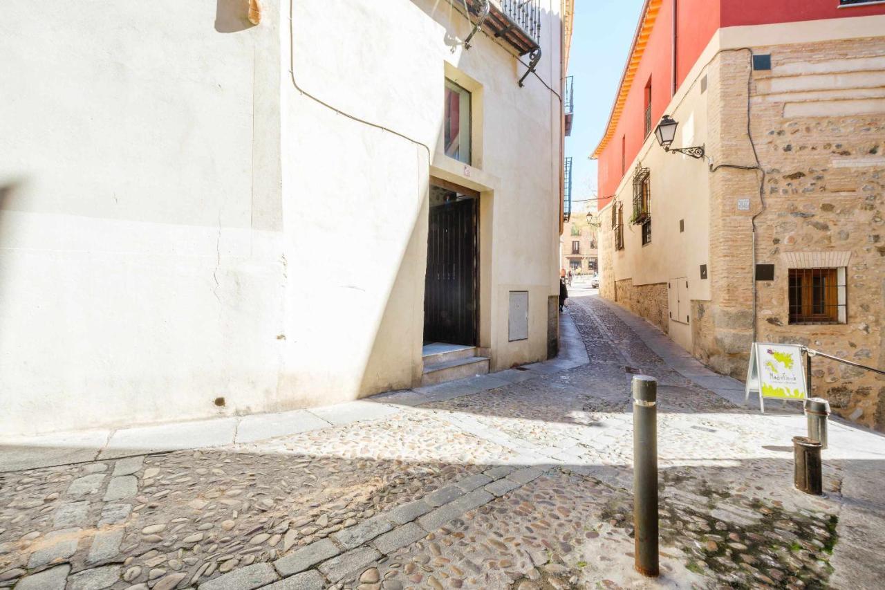 Apartamento Con Patio Junto A La Catedral By Toledo Ap Kültér fotó